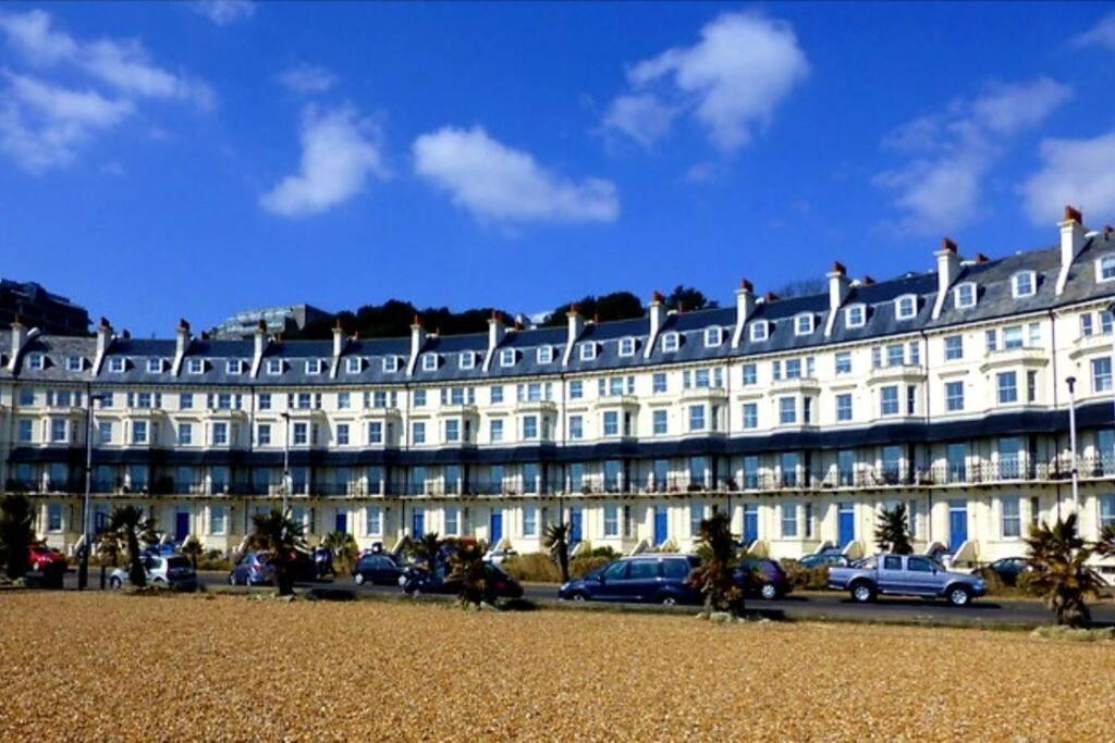 Beautifully Appointed, Period Seaside Apartment Folkestone Luaran gambar