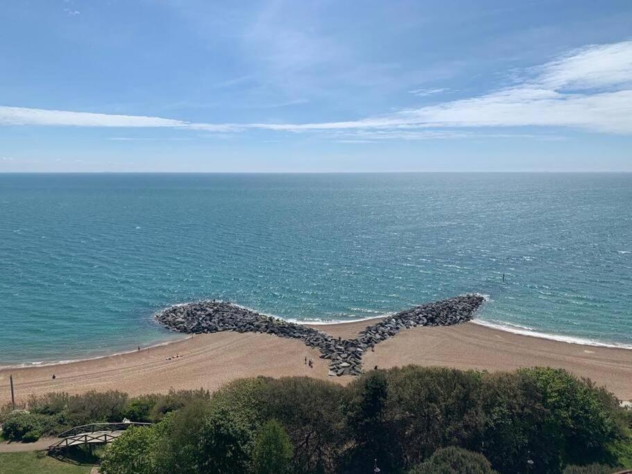 Beautifully Appointed, Period Seaside Apartment Folkestone Luaran gambar