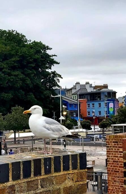 Beautifully Appointed, Period Seaside Apartment Folkestone Luaran gambar