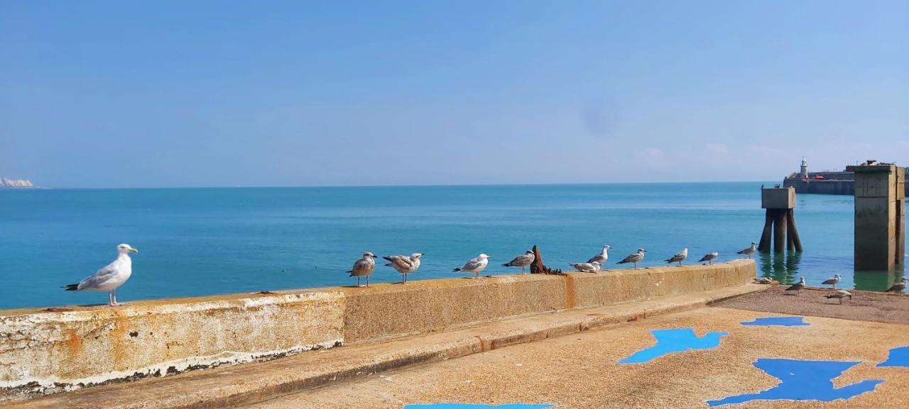 Beautifully Appointed, Period Seaside Apartment Folkestone Luaran gambar